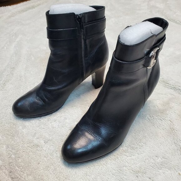 Lauren Ralph Lauren Mandy Black Leather Zipper Pull On Heeled Ankle Boot 9.5 B - Picture 6 of 11
